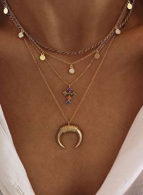 Moon-shaped horn-shaped pendant necklace for women跨境女项链