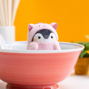 日本正能量企鹅变装小猪企鹅书包挂件钥匙扣小公仔情侣礼物玩偶