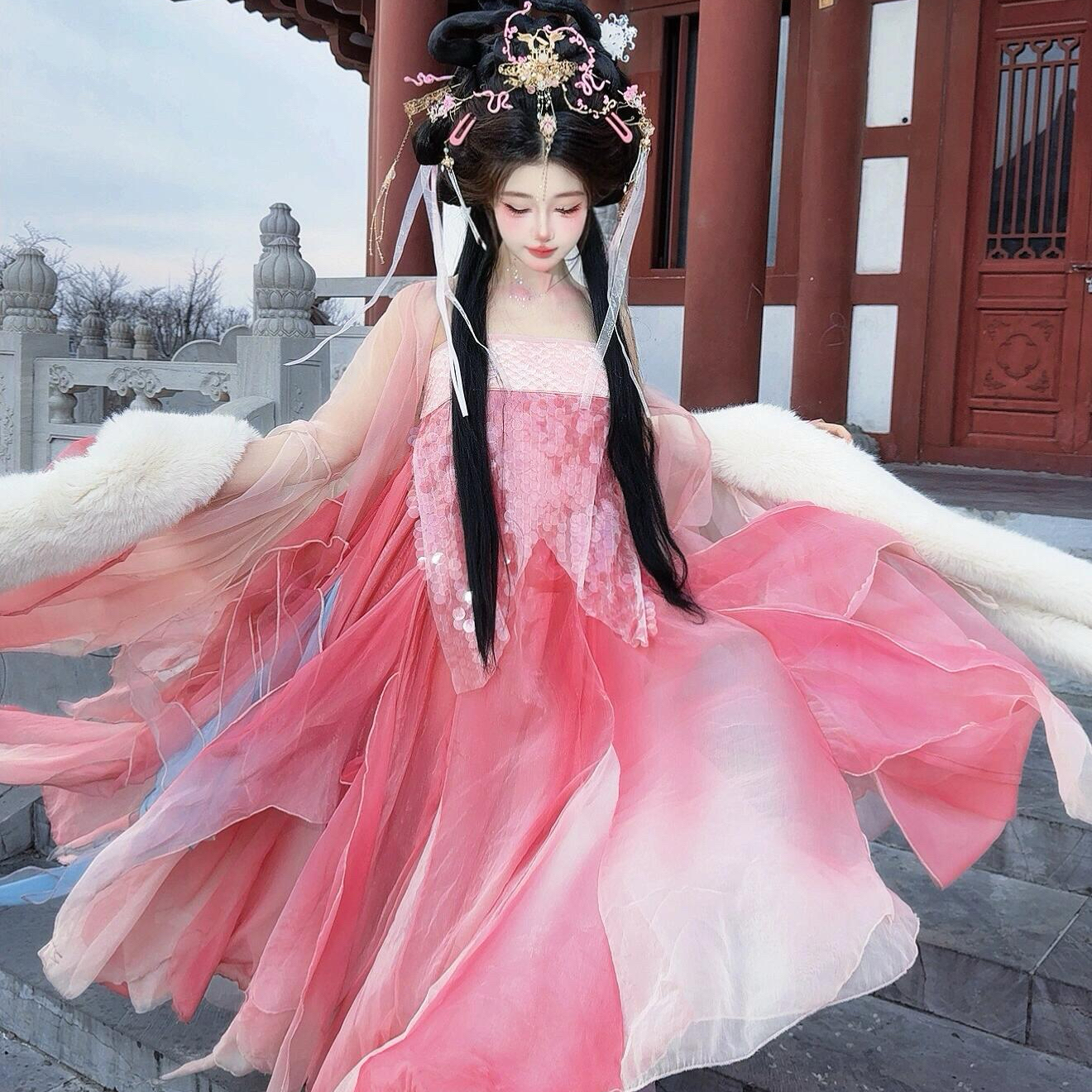 粉人鱼汉服原创粉人鱼姬公主系列汉服女重工刺绣齐胸超仙刺绣品质