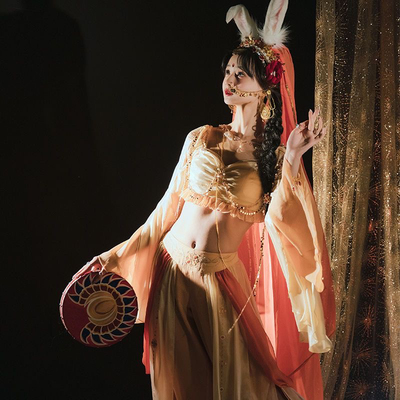 敦煌飞天玉蕊姬异域风情西域服装汉元素坦领上衣绣花灯笼裤女套装