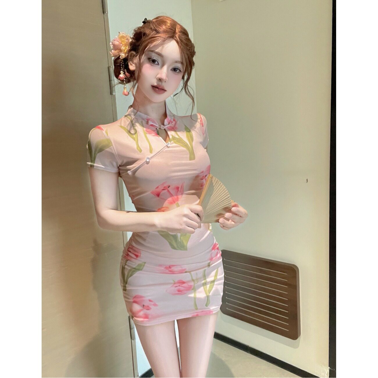 复古约会年轻款印花旗袍显身材