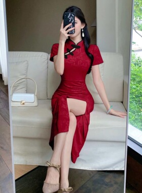 红色修身显瘦包臀开叉气质复古新中式改良旗袍连衣裙女技师工作服