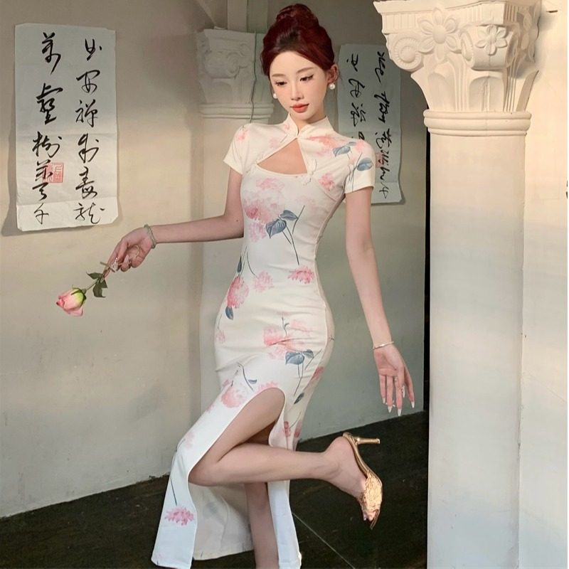 复古风约会长款高开叉旗袍减龄