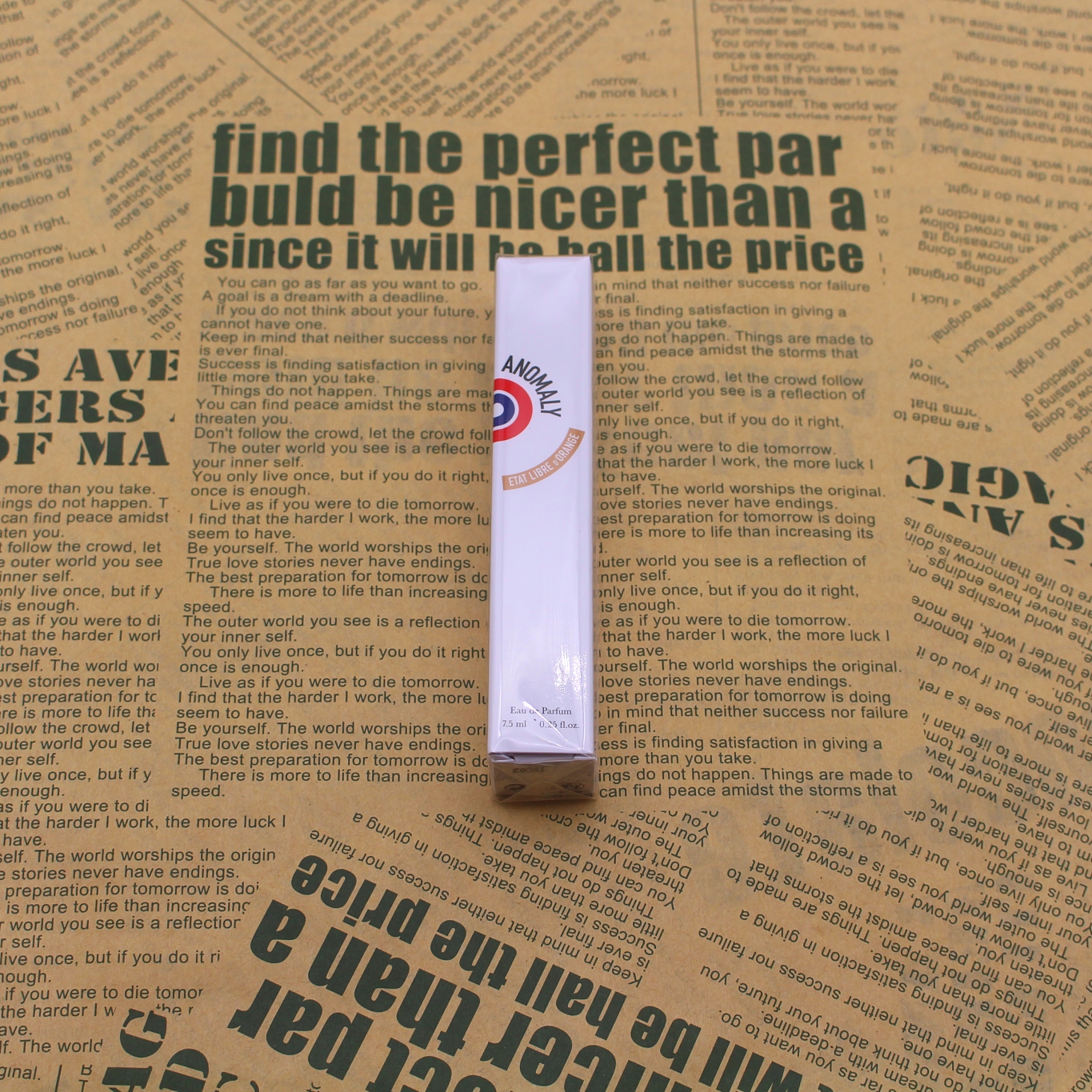 19年新款解放橘郡She  was  an  anomaly她是个异类香水喷瓶7.5ml