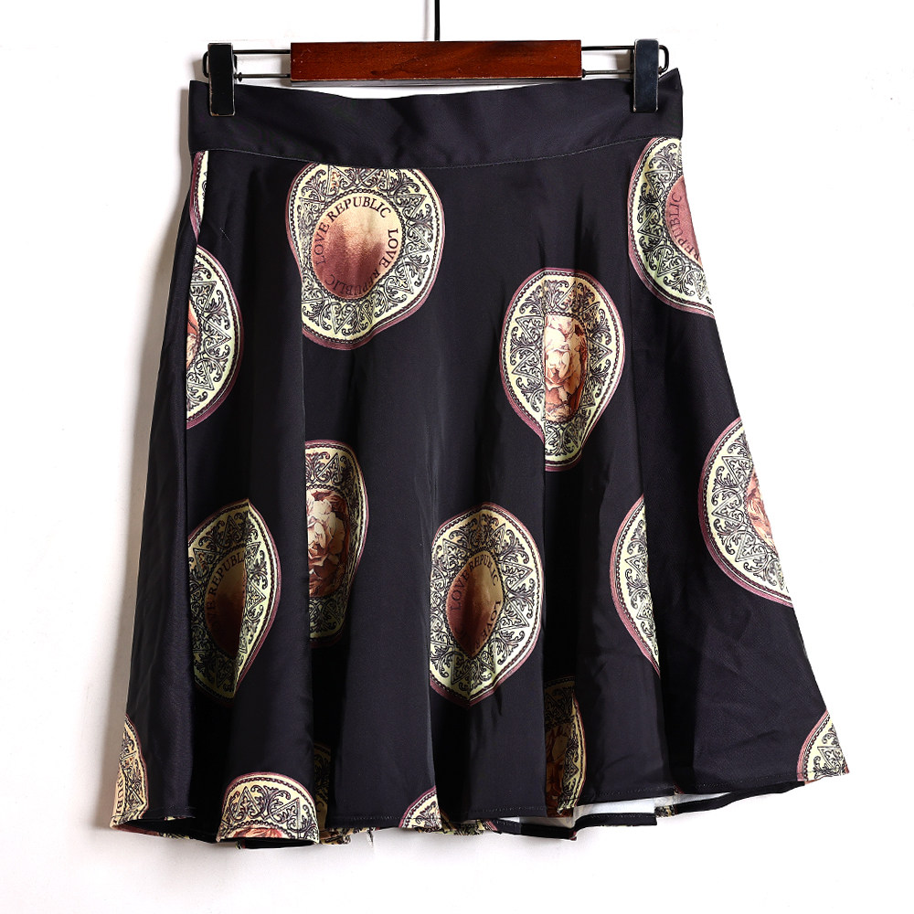 2025年春夏季新品女装高腰显瘦印花半身裙韩版百搭A字裙短裙潮