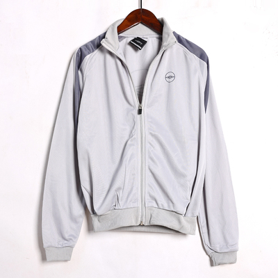 2025年春秋季新品女装时尚运动休闲上衣女式长袖拉链卫衣外套潮