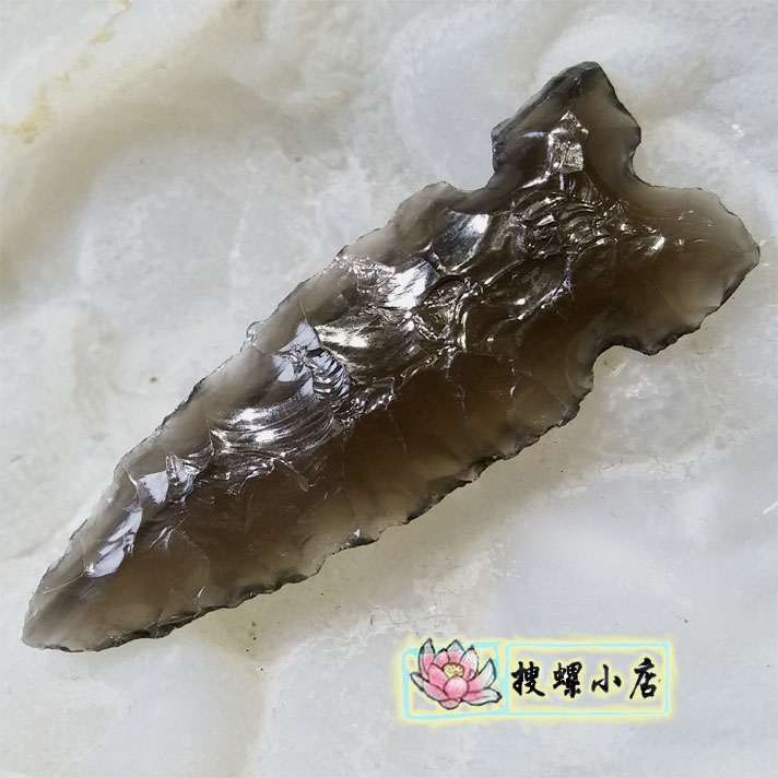 4.6厘米精湛的手工印第安黑曜石箭头