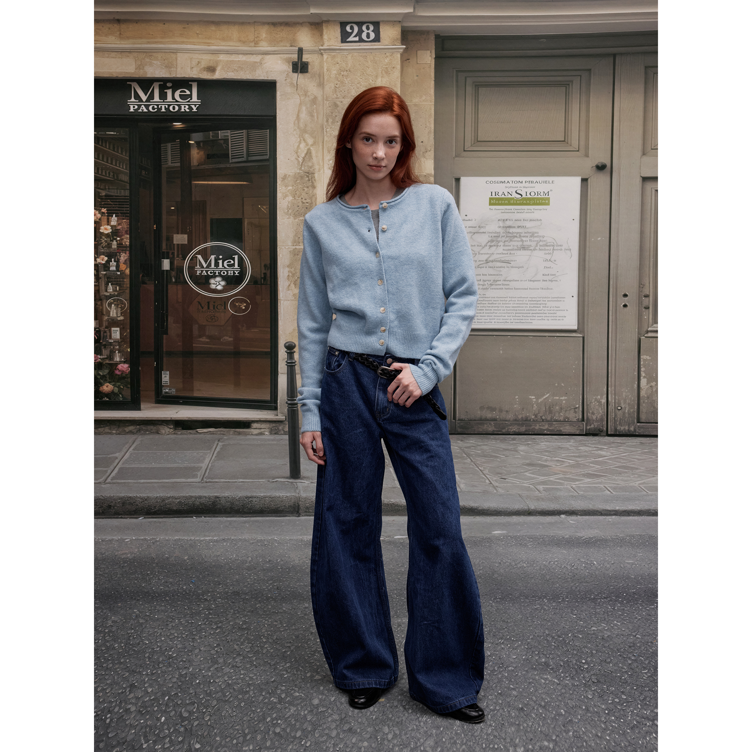 MADWITCH复古圆领花纱针织开衫女秋冬休闲百搭慵懒感卷边短款外套 - 封面