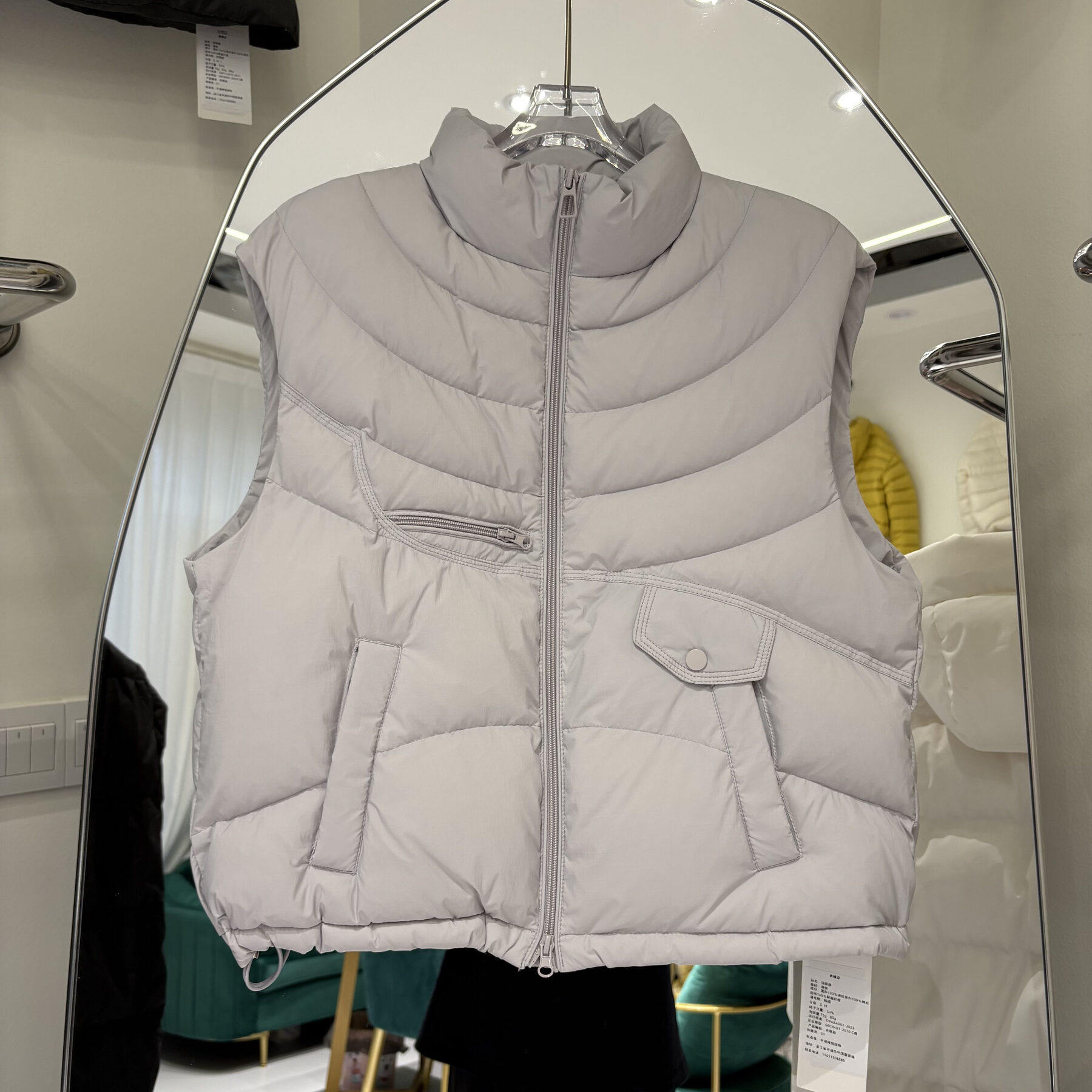 秋冬韩版宽松立领羽绒服马甲女短款保暖背心坎肩外套时尚休闲