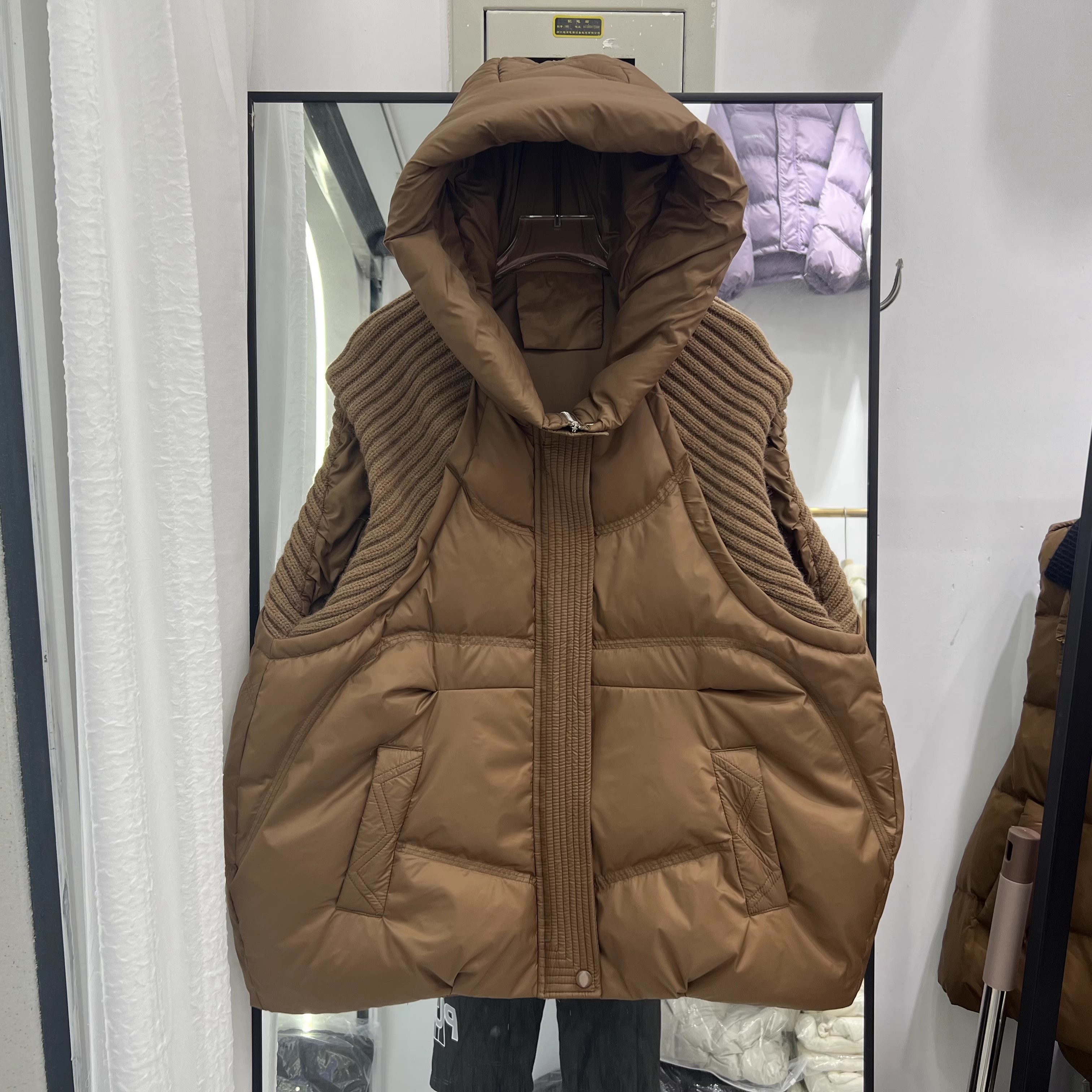 秋冬羽绒服马甲女短款连帽针织袖口大码休闲保暖百搭潮背心
