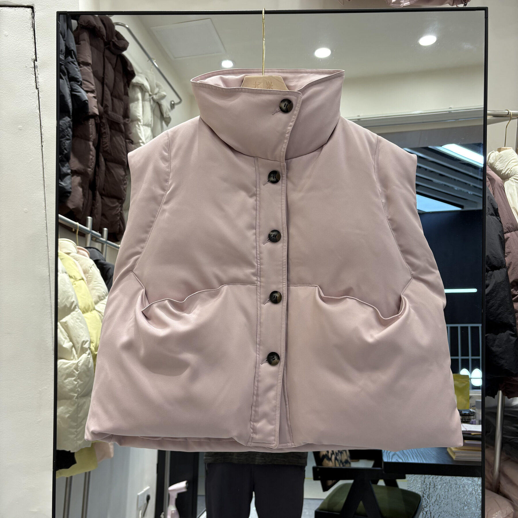 秋冬时尚设计韩版宽松立领羽绒服女短款马甲背心加厚保暖坎肩外套
