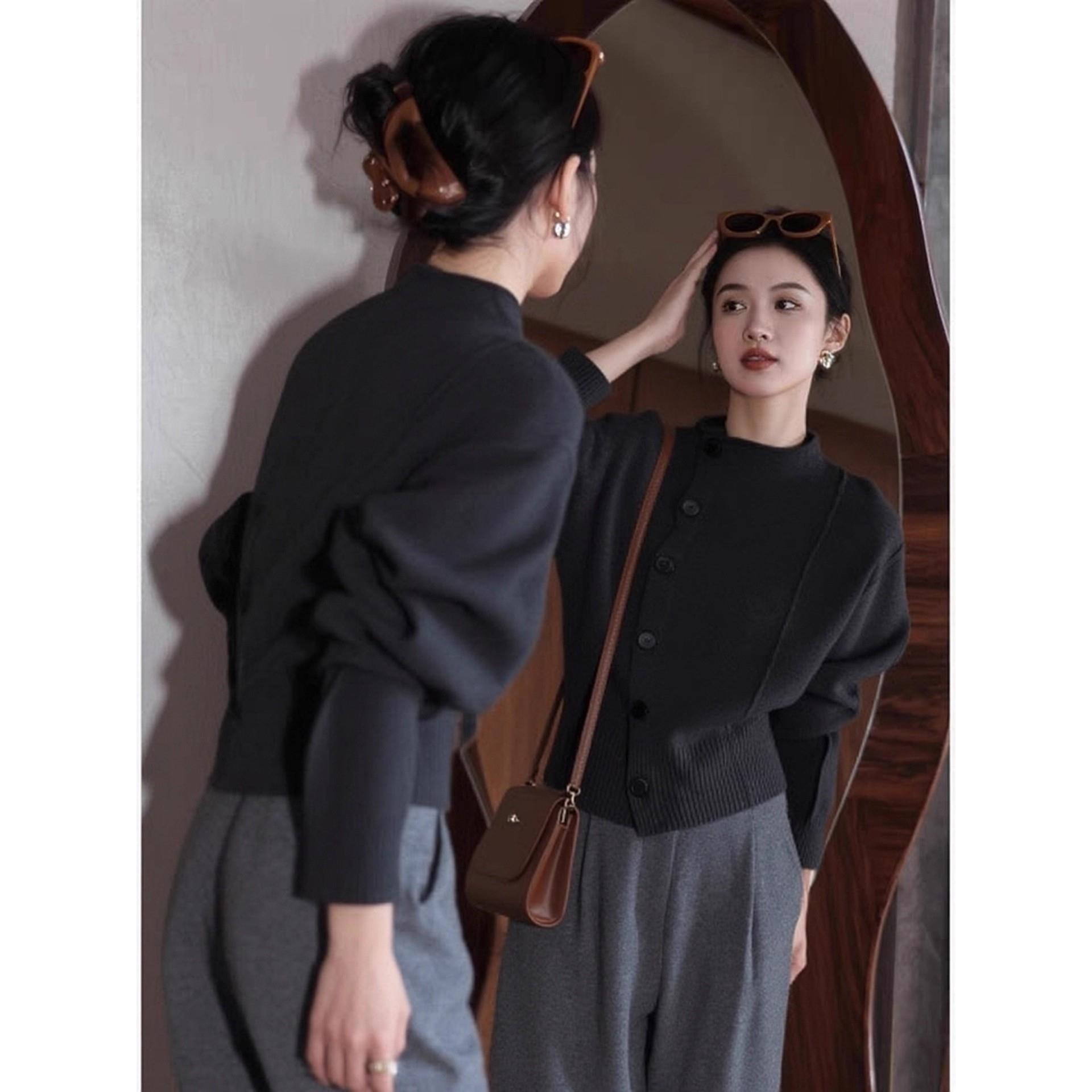 软糯100羊绒衫黑色针织开衫女秋冬新款百搭短款圆领毛衣外套上衣