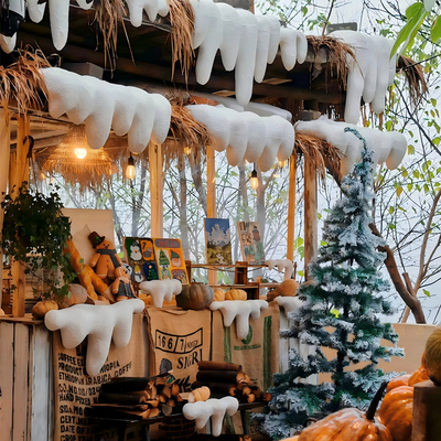 冬季雪景圣诞冰雪美陈装饰布置