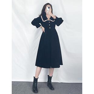 红色连衣裙新款秋冬丝绒法式复古娃娃领温柔风甜美学生圣诞长裙子