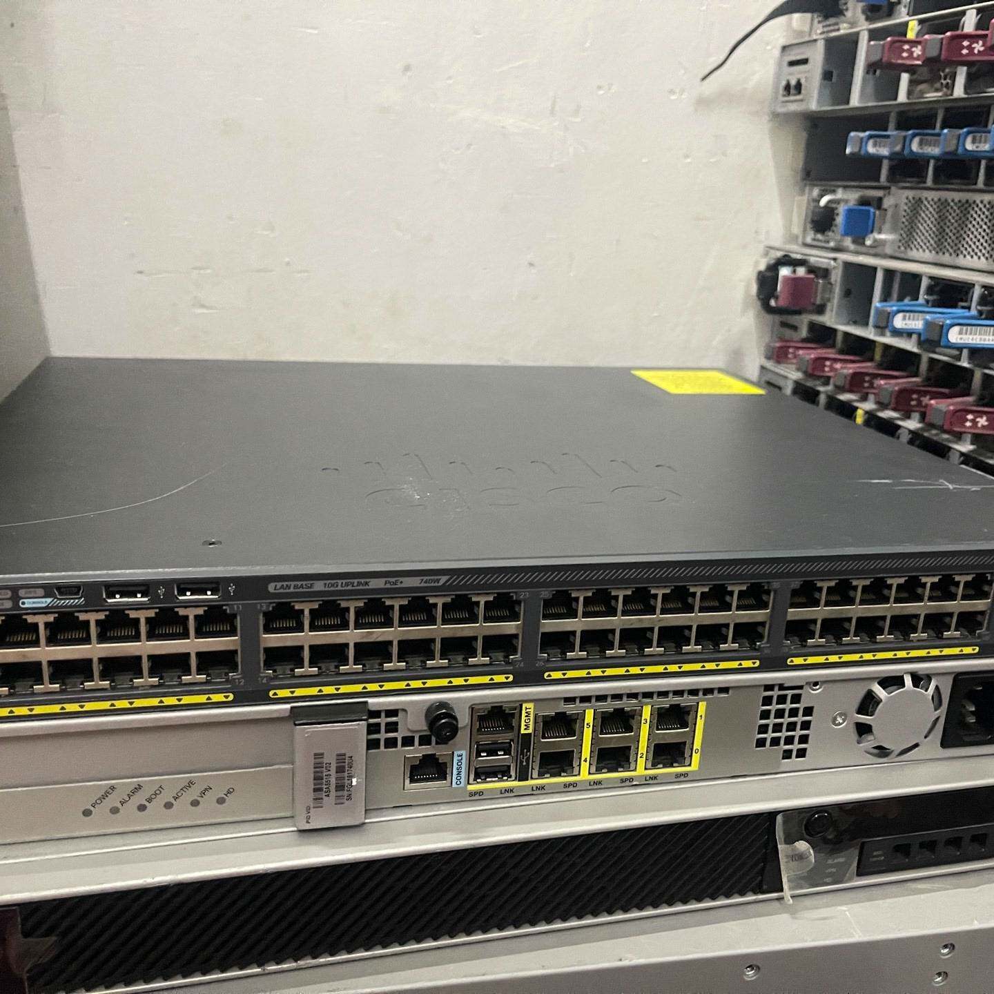 配件2960X-48FPD-L 机带兆上行端口议价