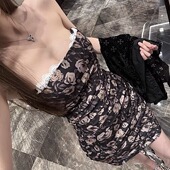 制造花瓶身材 复古玫瑰 抹胸连衣裙