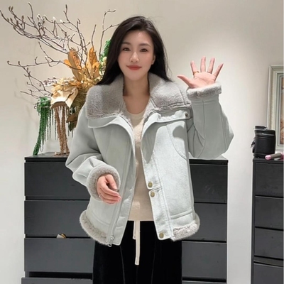 显瘦宽松加绒保暖女装上衣