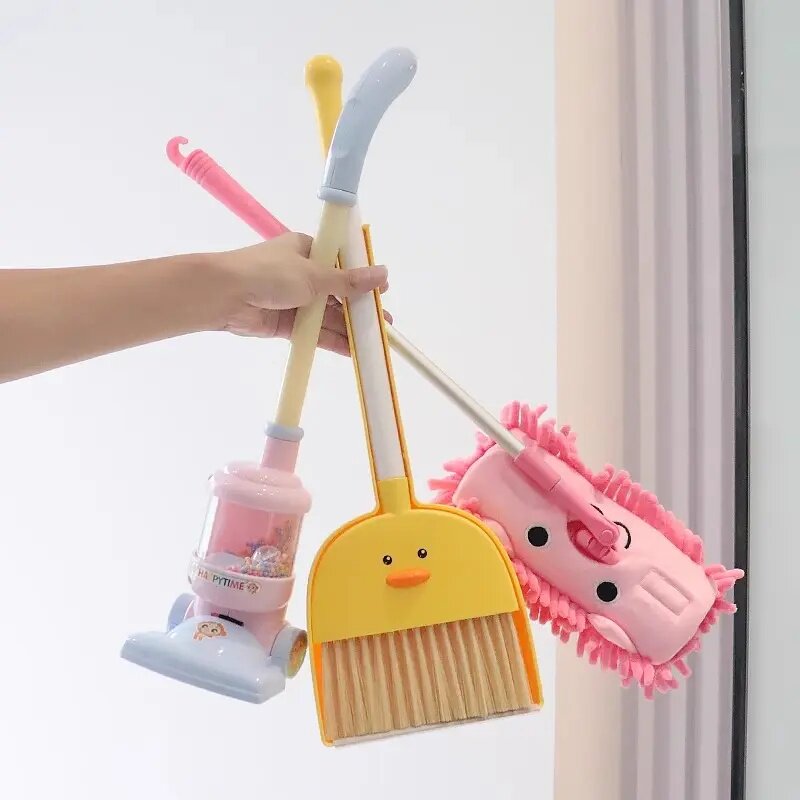 小蛋黄鸭儿童扫帚簸箕玩具套装