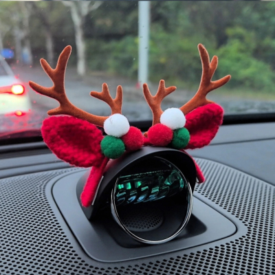 新年蓝图岚图梦想家可爱中置音响帽子摆件车内装饰品一鹿平安内饰