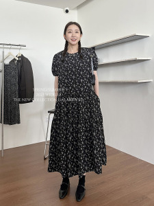 widelia陈姬儿春季韩版黑色碎花裙女圆领中长款短袖连衣裙7173