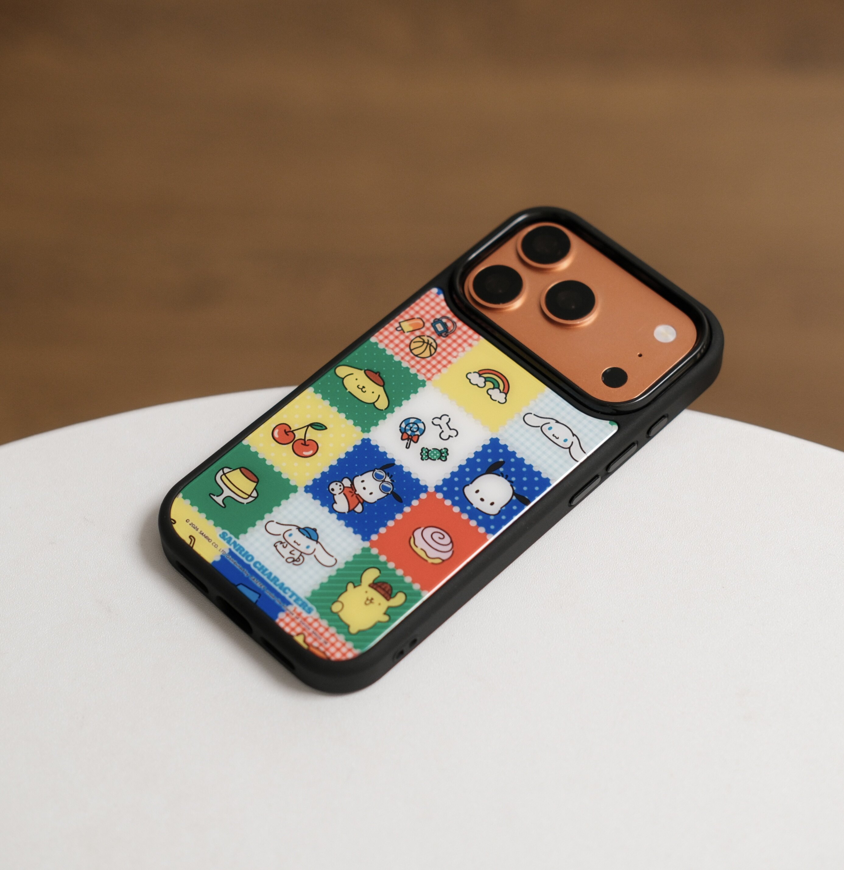 可爱小众帕恰狗磨砂神甲壳磁吸手机壳苹果iPhone17promax手机壳16pro黑框软边15手机壳14pro全包16亚克力
