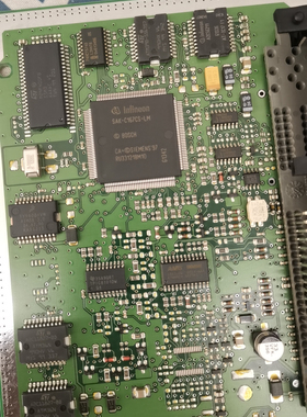 ATM39B-556757 适用宝马汽车电脑板空调压缩机驱动控制芯片 进口