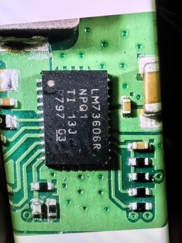 LM73606R LM3606RNPQ1 汽车电脑板电源芯片全新
