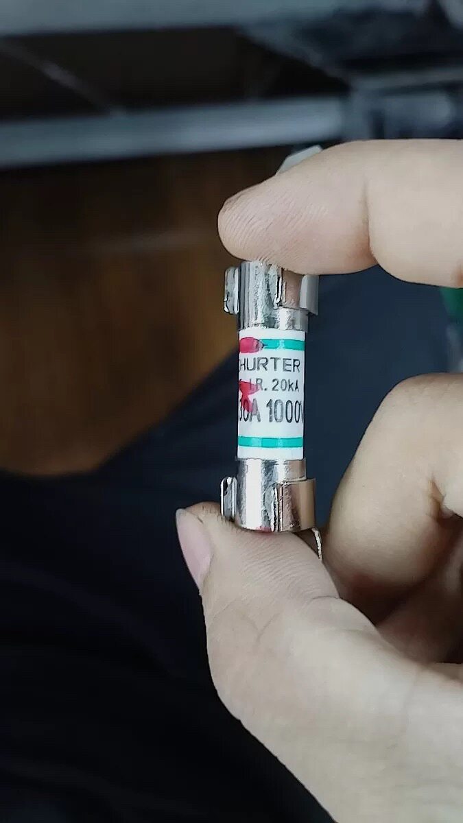 1000V 30A适用比亚迪宋 唐汉腾势双向充配电充电机空调ptc保险管