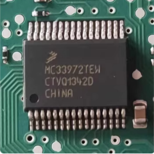 MC33972TEW 适用大众高尔夫速腾等转向灯芯片汽车电脑板常用芯片