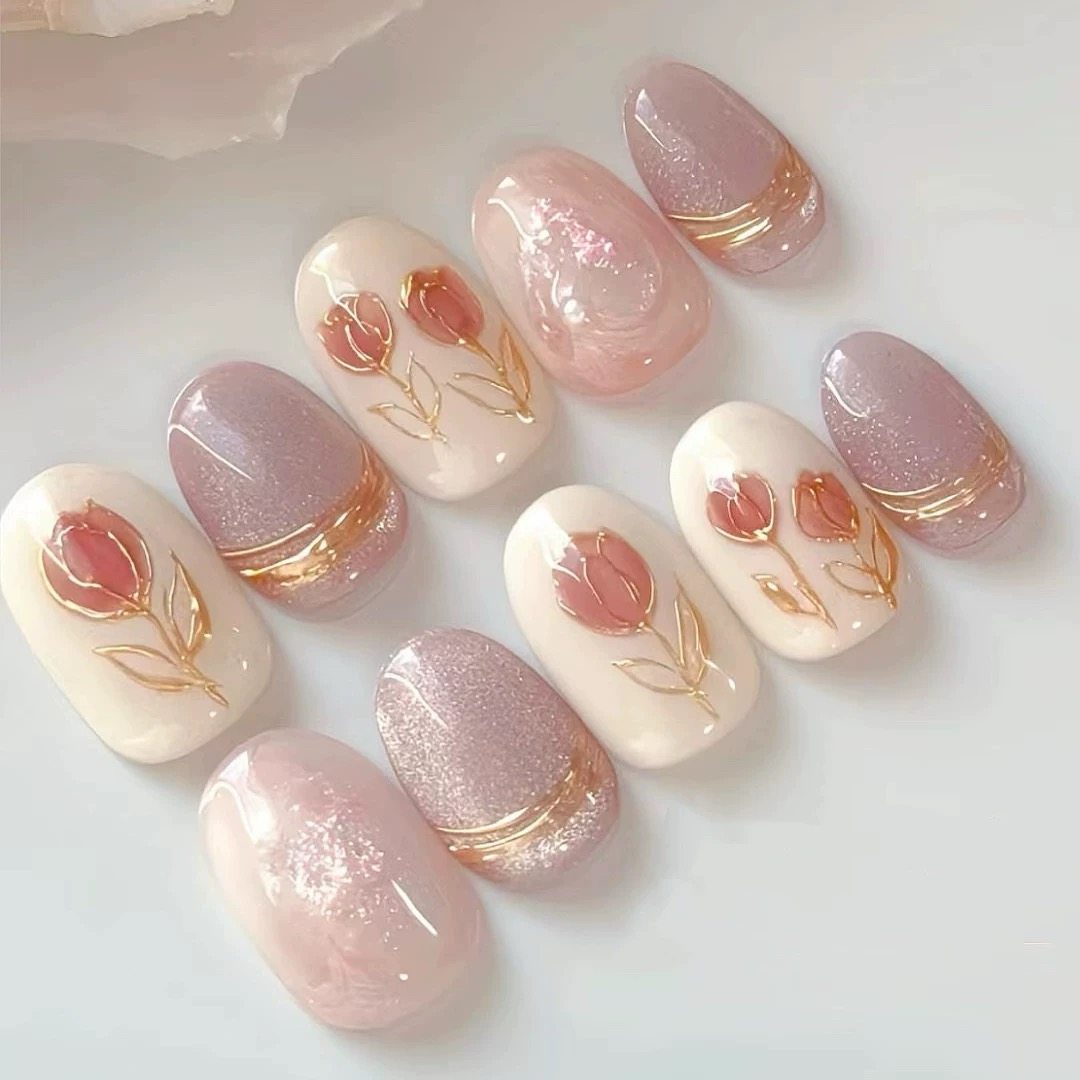 手工定制假指甲贴片成品晕染高级感金边手绘玫瑰穿戴甲片定制美甲,彩妆/香水/美妆工具,穿戴甲/甲片,淘宝优惠券,粉丝福利购,淘宝优惠卷