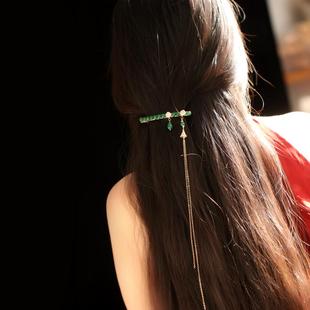 新中式绿色流苏弹簧夹古风女高级感后压盘发清冷感旗袍汉服头饰夹