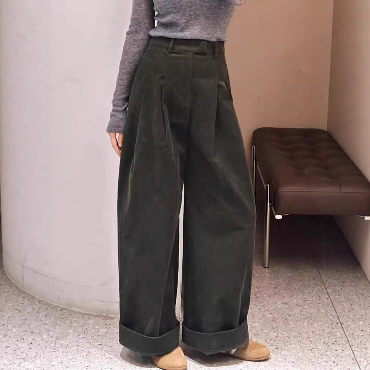 CHAO级推荐！绿色直筒翻边休闲长裤女日系复古高腰灯芯绒阔腿裤子