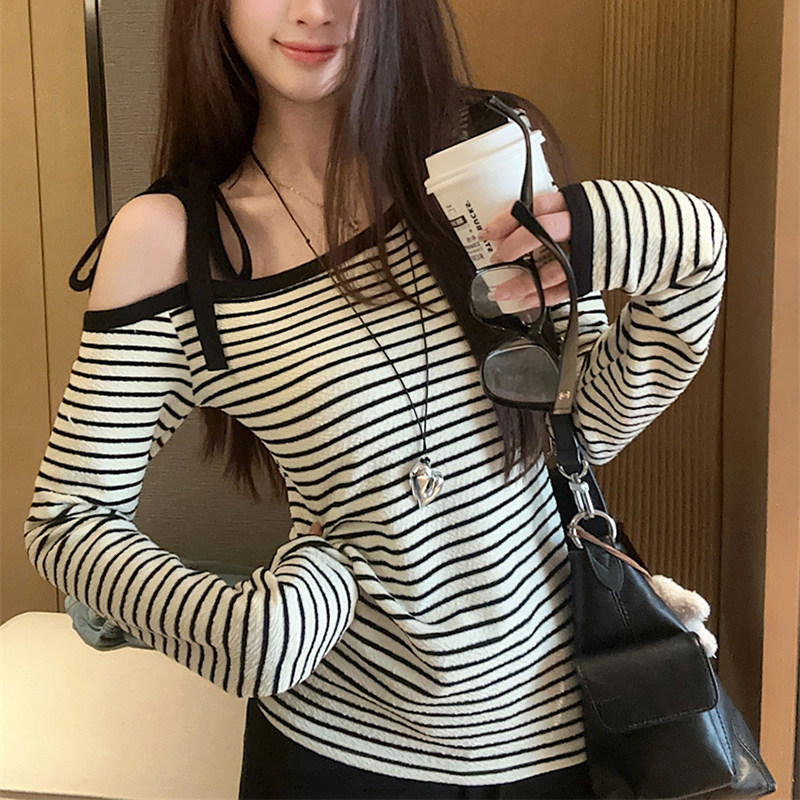 巨好看斜肩长袖t恤条纹上衣修身独特超好看女款单穿露肩辣妹爆