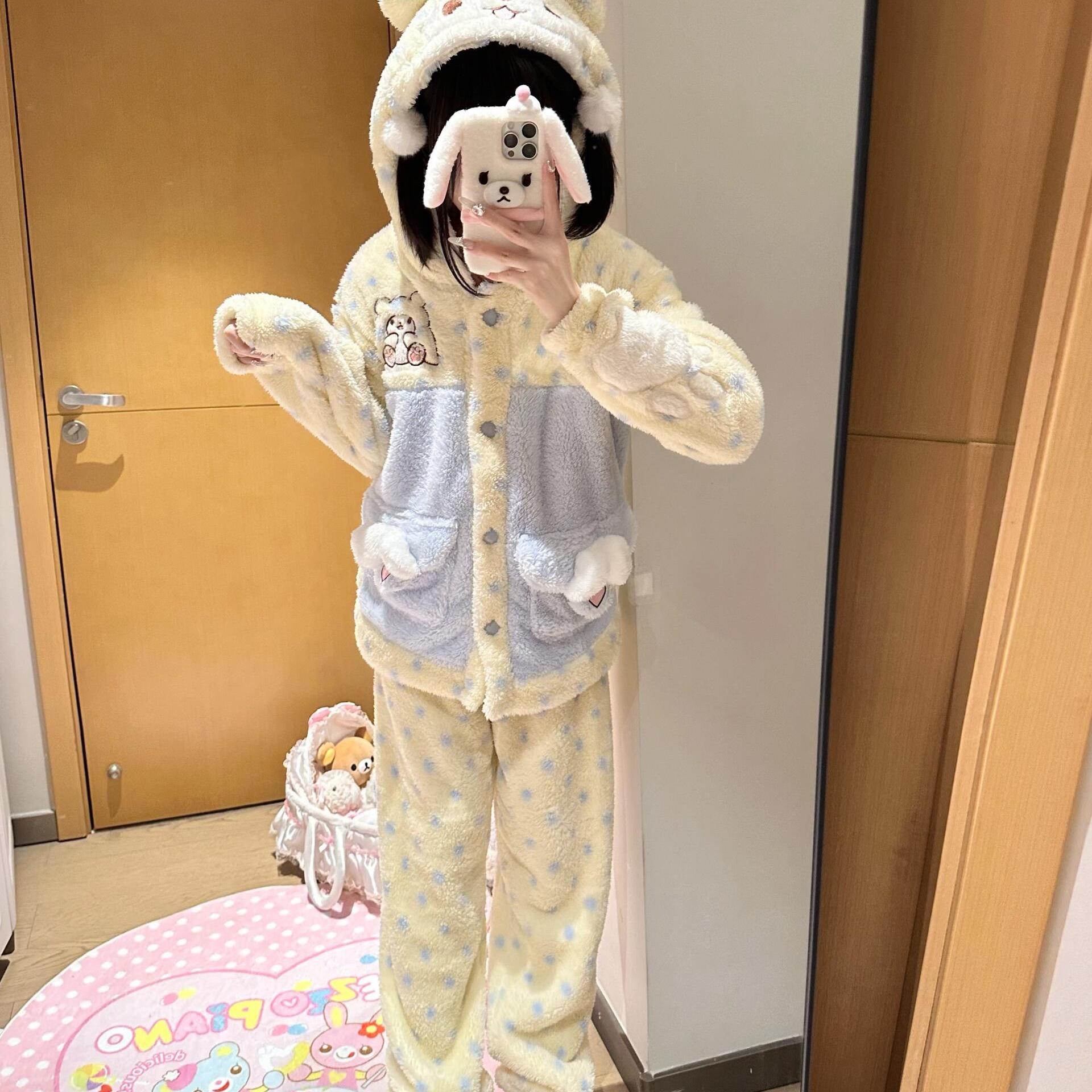 可爱毛毯熊冬季新款连帽珊瑚绒