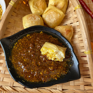 云南石屏东门街黄辣蘸料臭豆腐干蘸那刀黄辣椒面蒜油2合1烧烤调料