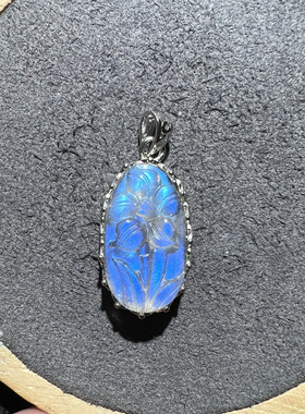 天然拉长石吊坠925银镶嵌，蓝光拉长，灰月光百合花吊坠