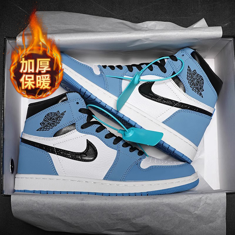 莆田正品aj1高帮大学蓝男鞋加绒保暖黑白熊猫女款官方af1运动板鞋