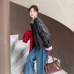 棕色假两件拼接PU皮羽绒服女2025年冬季新款小个子保暖白鸭绒外套图片