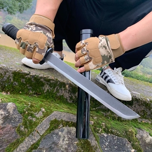 开荒三棱军棱刀长道具手工收藏军刀开山砍刃开路龙泉砍山未开刃