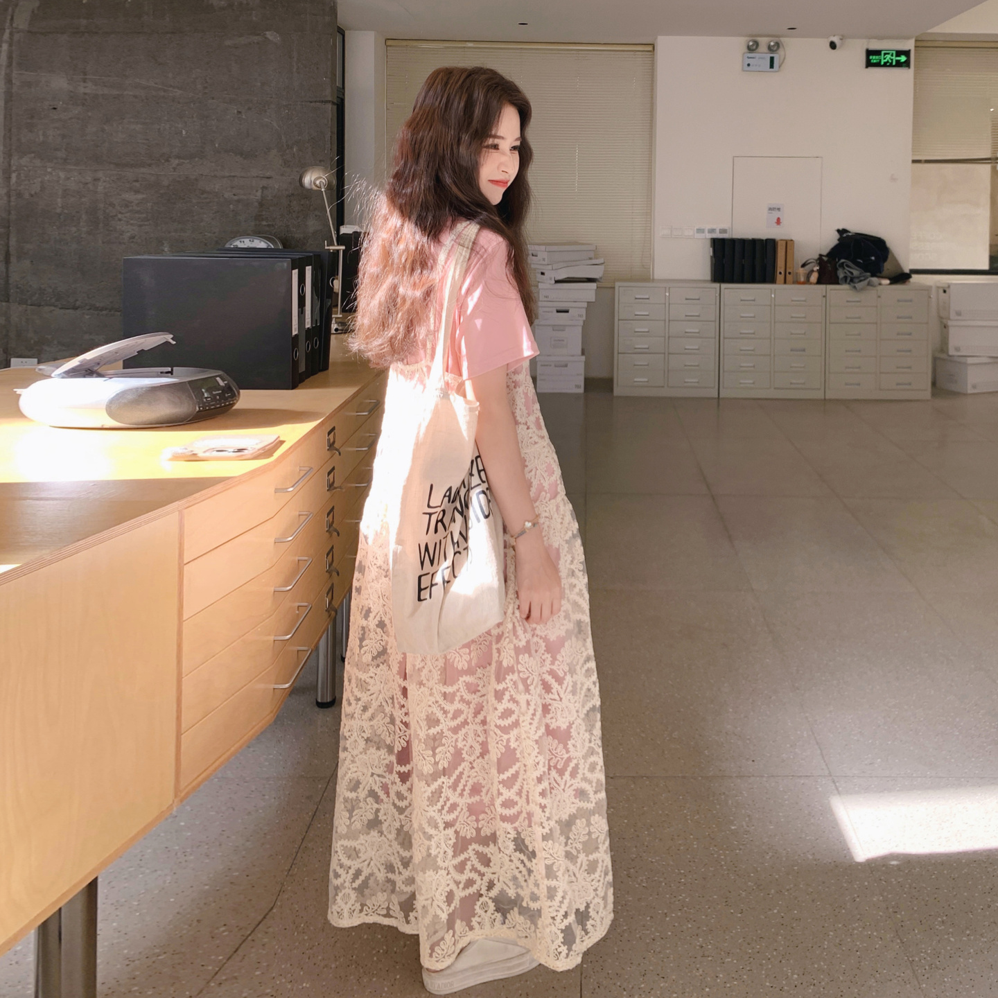 粉色韩系温柔风T恤连衣裙套装女2025夏季新款叠穿镂空罩衫两件套