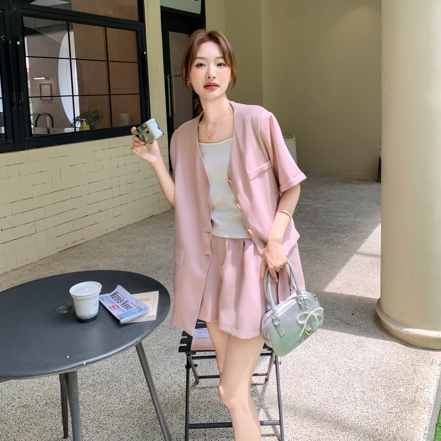 粉色韩版高级感气质通勤短袖西装套装女2025年夏季新款短裤两件套