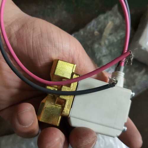 议价  电磁阀 VX212EA 2个 是可维修