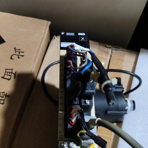 议价400w安川5系驱动器 SGDV-2R8A01A可维修