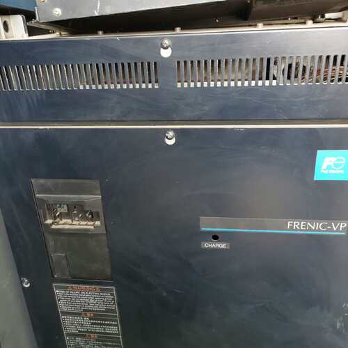 议价变频器型号一FREN丨C一VP132kw可维修