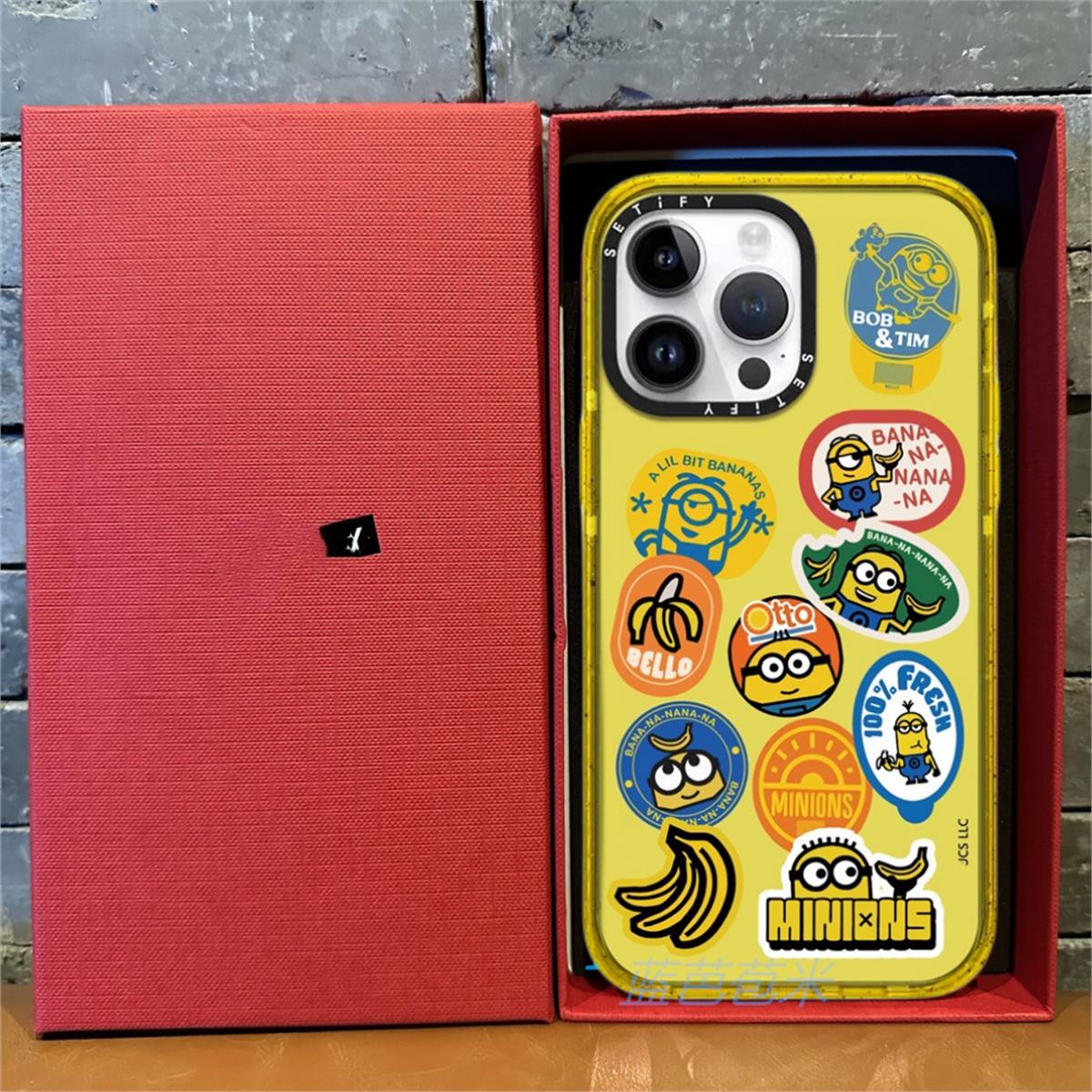 闪粉边框黄色小黄人贴纸适用iphone15promax苹果13手机壳14硬壳软边12