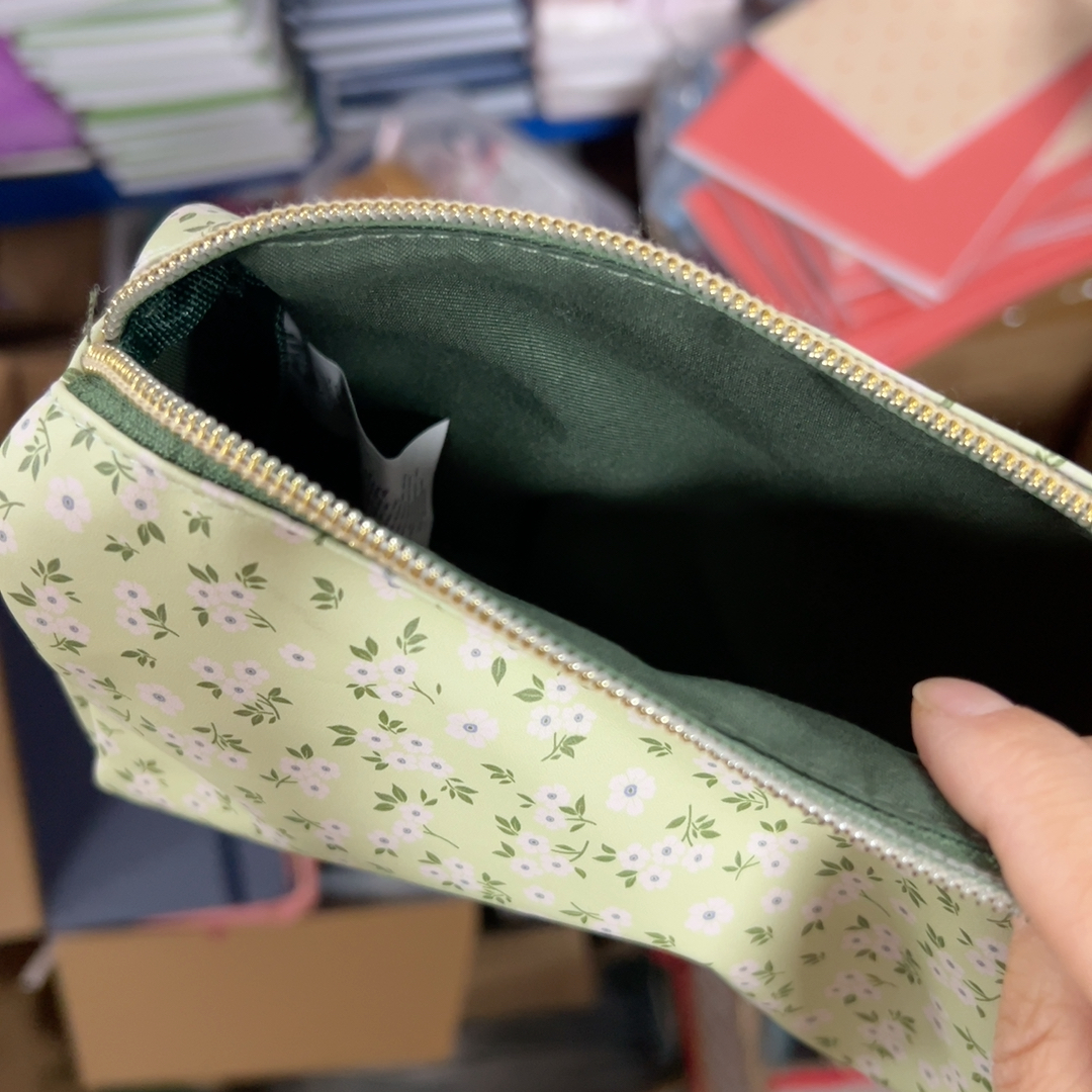 笔袋一个不包邮2