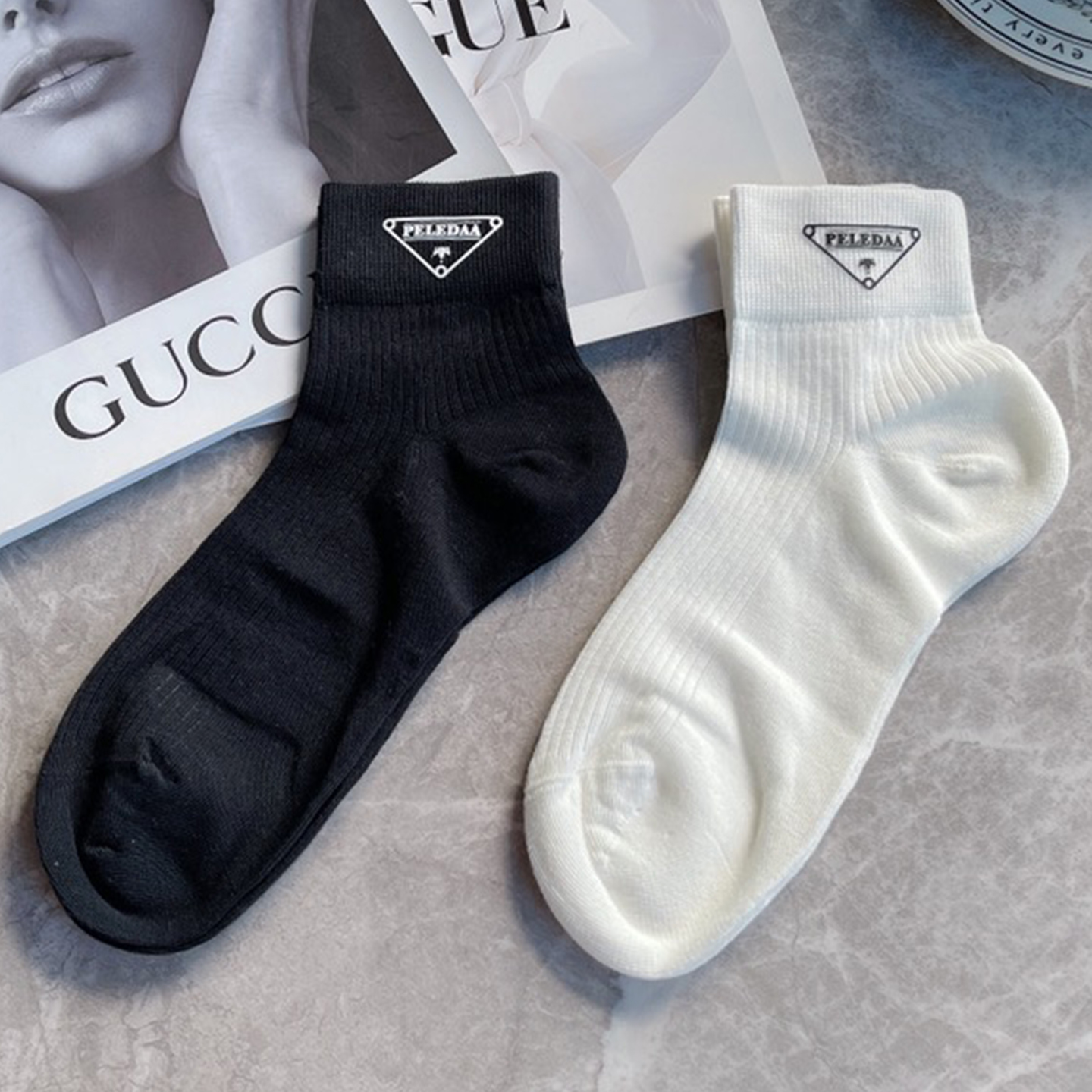 短筒袜欧货硅胶烫印ins潮三角标