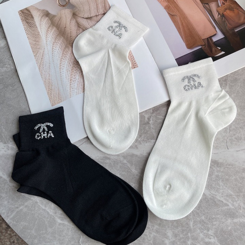 春夏新款字母爆闪钻烫标小香风袜子女抗起球精梳棉薄透低帮短筒袜,女士内衣/男士内衣/家居服,短袜,淘宝优惠券,粉丝福利购,淘宝优惠卷