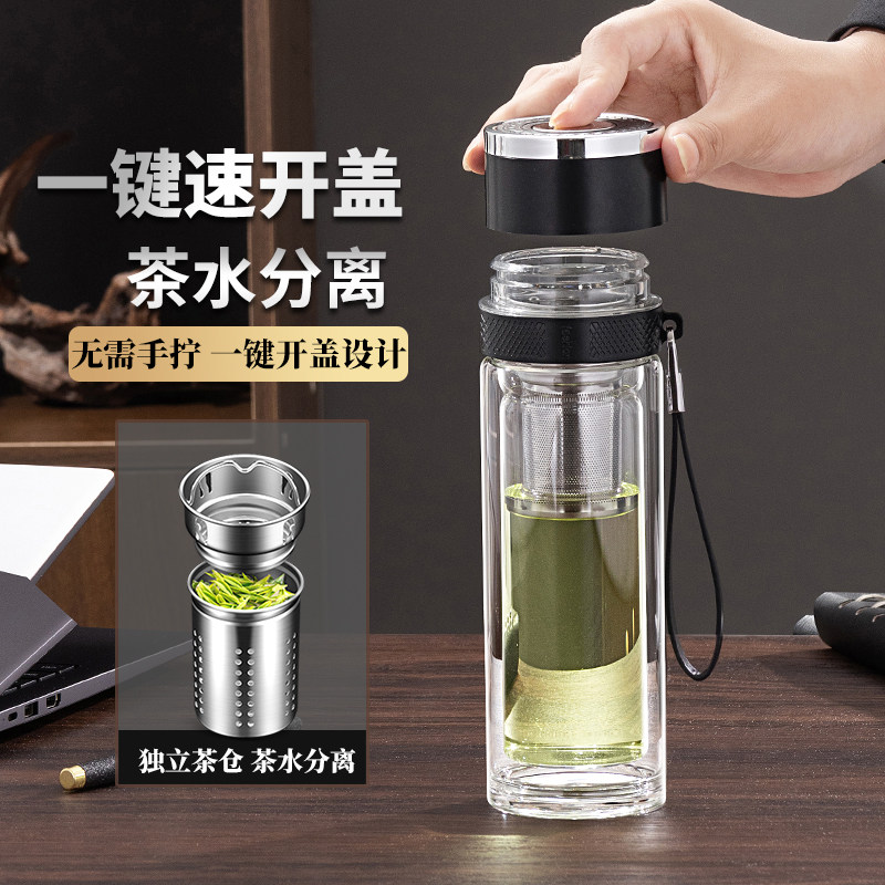 ˫�㲣����ˮ��2025�¿���ʿ�ݲ豭�ӱ�Яһ�����ǳ��ز�ˮ���뱭