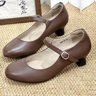 390 慢先森 单鞋 复古圆头酒杯跟白色咖啡宽脚百搭旗袍新款 法式